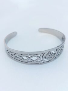 Bracelete Trabalhado Vazado Prata